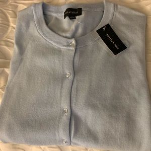 It’s Sweater Weather - Lightweight Sweater - Baby Blue -“Lord & Taylor”💐💐